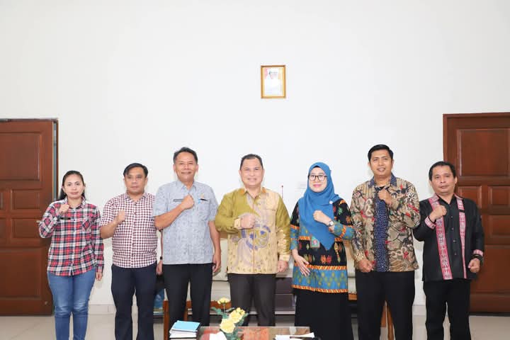 Pj Bupati Dairi Surung Charles Bantjin Terima audensi  Pengadilan Agama Sidikalang 