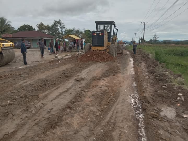 Jalan Rusak dan Genangan Air di Desa Bantun Kerbo, Sudah Ditangani