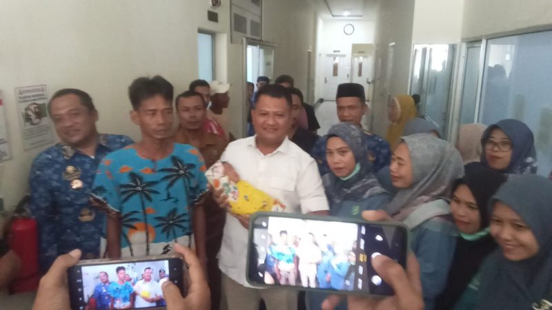 Tak Punya Biaya Persalinan, Bayi Baru Lahir Ditahan di Rumah Sakit Permata Hati Kisaran Akhirnya Ditebus Bupati Asahan