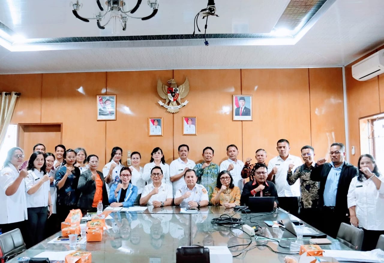 Sekda Dairi Membuka Sosialisasi Imunisasi Kejar: Dorong Kolaborasi Tekan Angka Anak “Zero Dose”