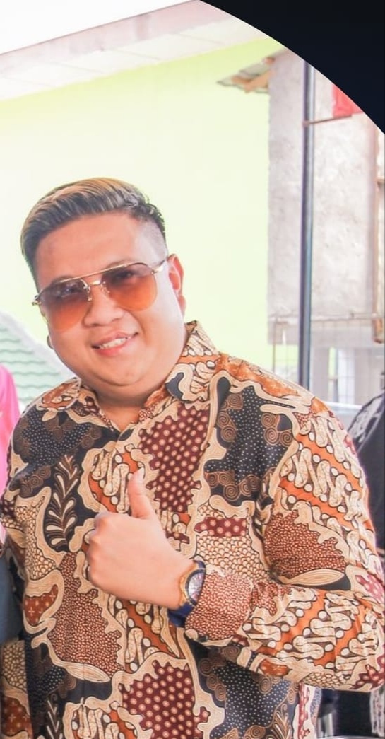 Gawat… Warga keturunan Tionghoa asal medan Gusti Wicaksono alias (AWI) diduga lakukan penipuan  beberapa warga kota Medan Bebas Berkeliaran