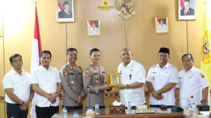 Perkuat Sinergitas Bupati Dairi Terima Kunjungan Silaturahmi Kapolres Dairi