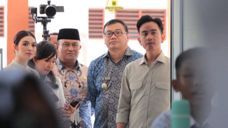 Wakil Bupati Dairi Hadiri Kunjungan Wakil Presiden RI ke Sekolah Rakyat Menengah Pertama (SRMP) 1 Deli Serdang.