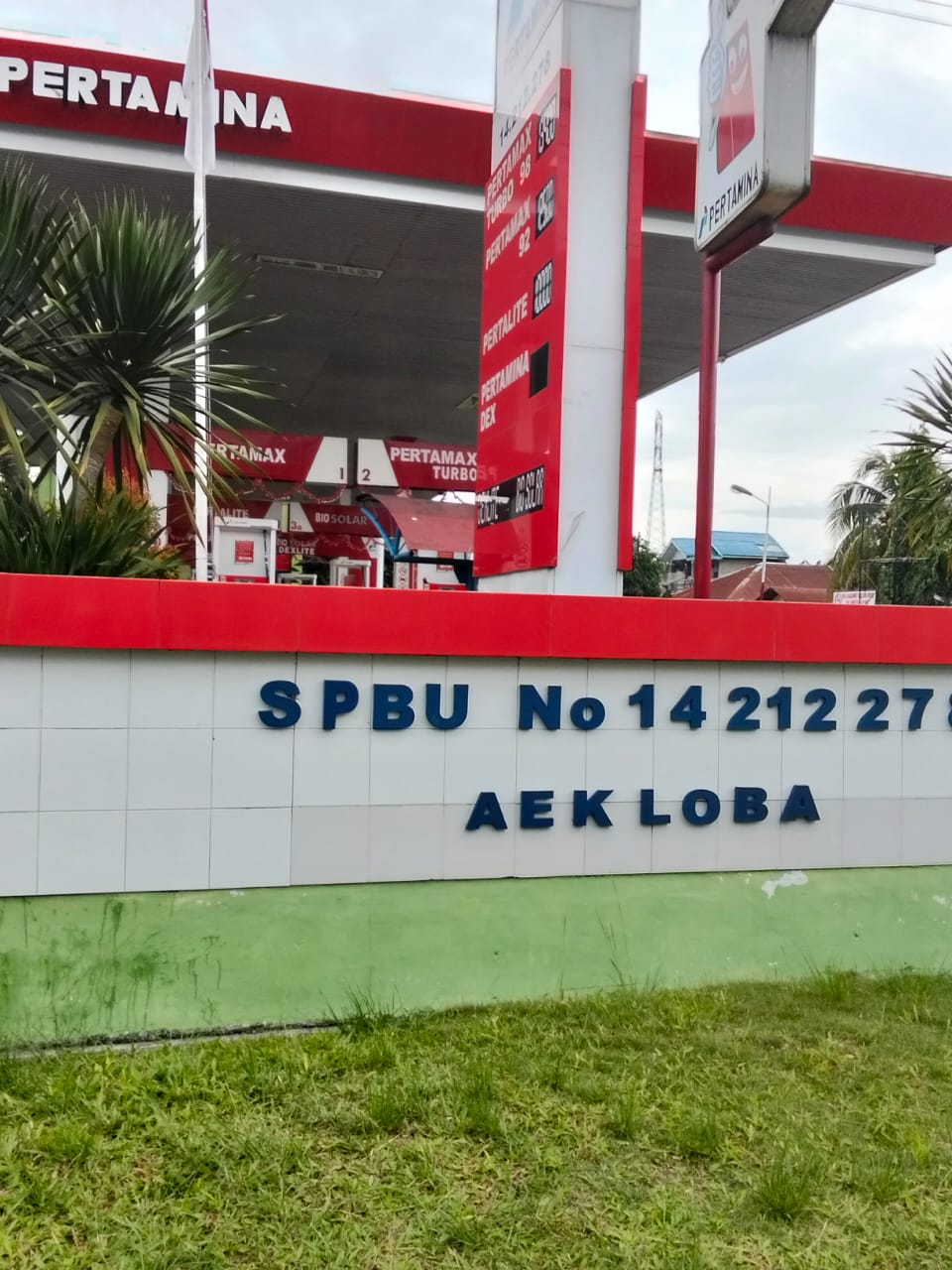 Oknum Pegawai SPBU Diduga Jual Minyak Jenis Solat Ke Pihak Pengusaha.