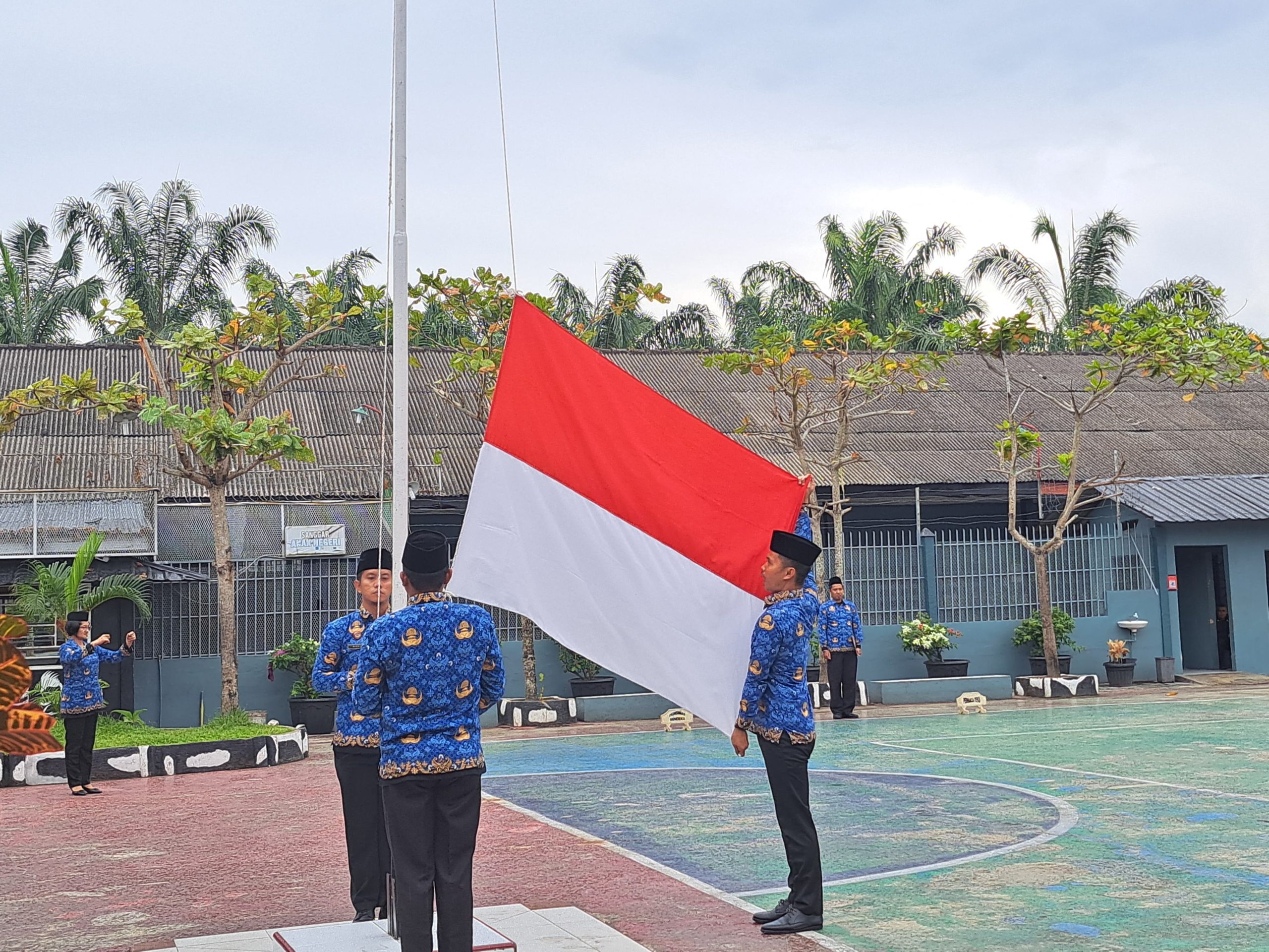 Mengenang Jasa Para Pahlawan, Lapas Labuhan Ruku Gelar Upacara Hari Pahlawan