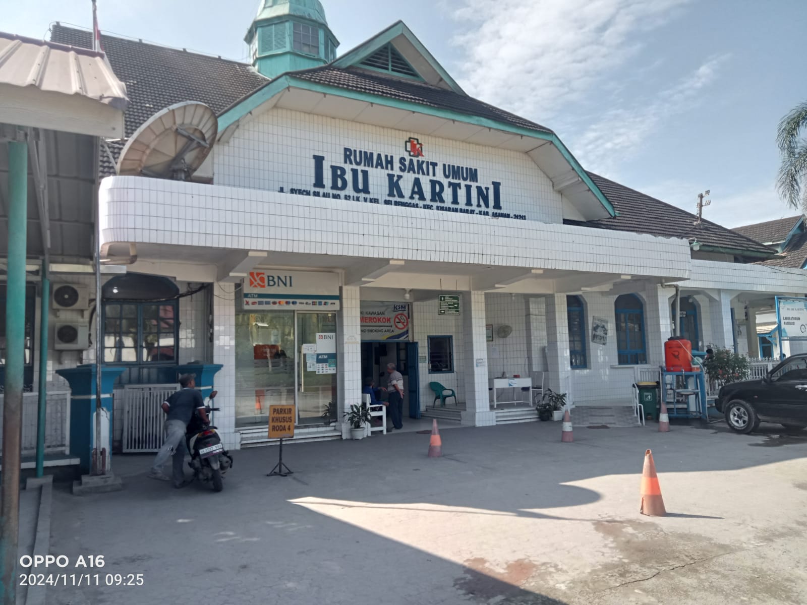 Fandy Kabag Kepegawaian RSU Ibu Kartini Kisaran Berasalan Lydia Korban PHK Sepihak Penyebabnya Dianggap Gegara Chatingan