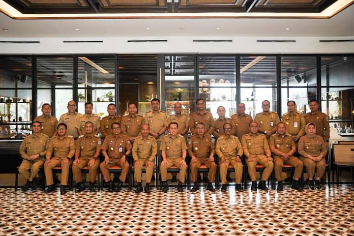 Pj Bupati Dairi Hadiri Raker dan RDP Bersama Komisi II DPR RI