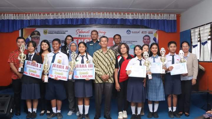 300 Siswa SD dan SMP Ikuti Lomba English For Dairi