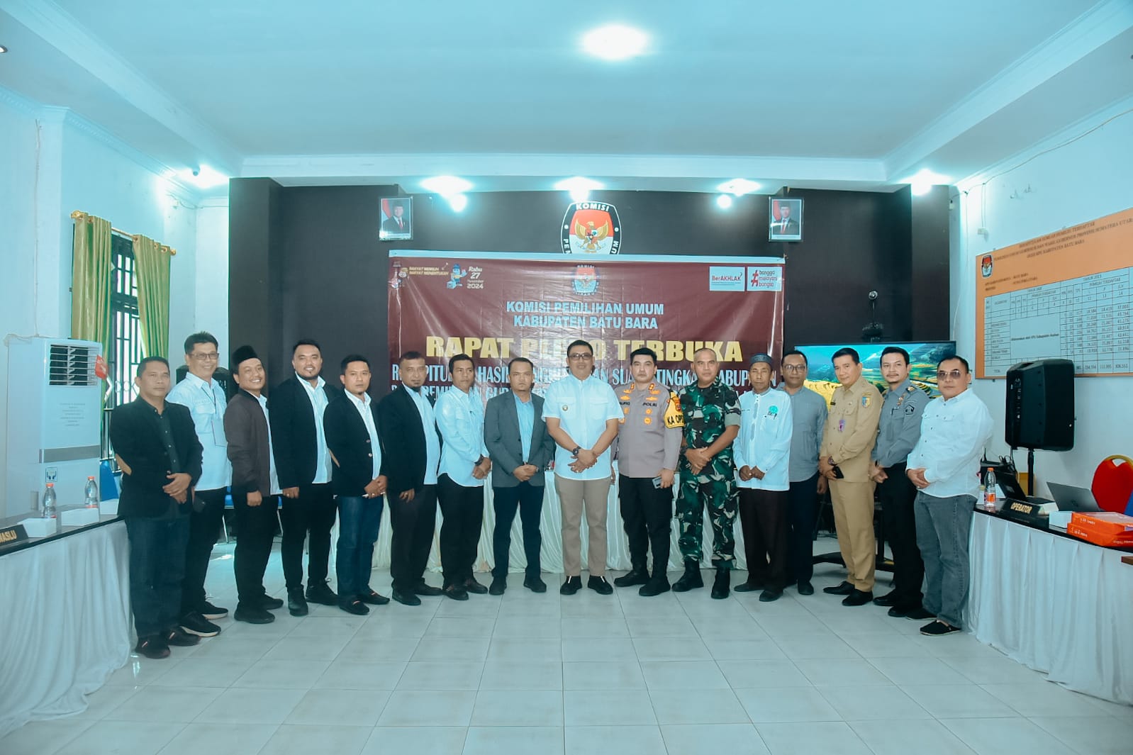 Rapat Pleno Rekapitulasi Suara Tingkat Kabupaten Resmi di Buka Pj Bupati Batu Bara