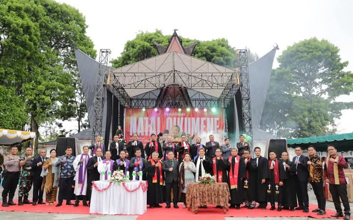 Perayaan Natal Oikumene Pemkab Dairi Tahun-2024 Berlangsung Meriah & Penuh Suka Cita