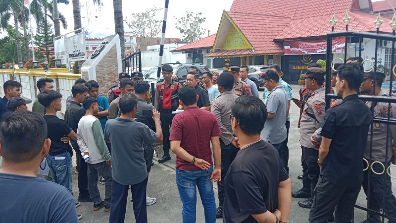 Mahasiswa Meminta Polisi dan Jaksa Tolak Kegiatan Bimtek 177 Desa se-Asahan