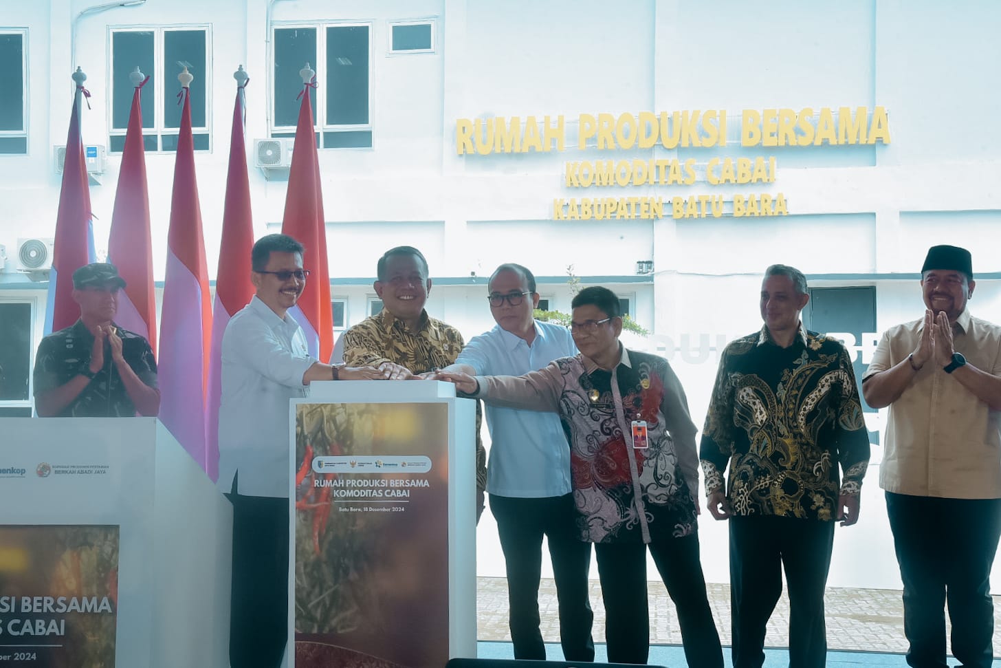 Tingkatkan Komoditas Cabai, Wamen dan Pj Bupati Resmikan RPB. 