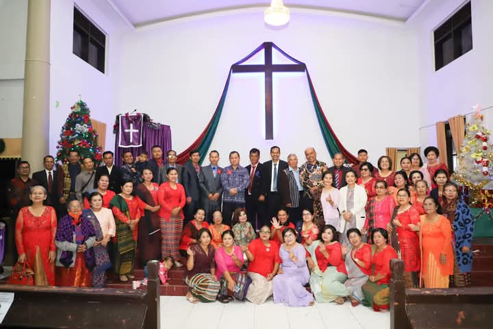 Pj Bupati Dairi Hadiri Natal Pulungen Marga Berutu