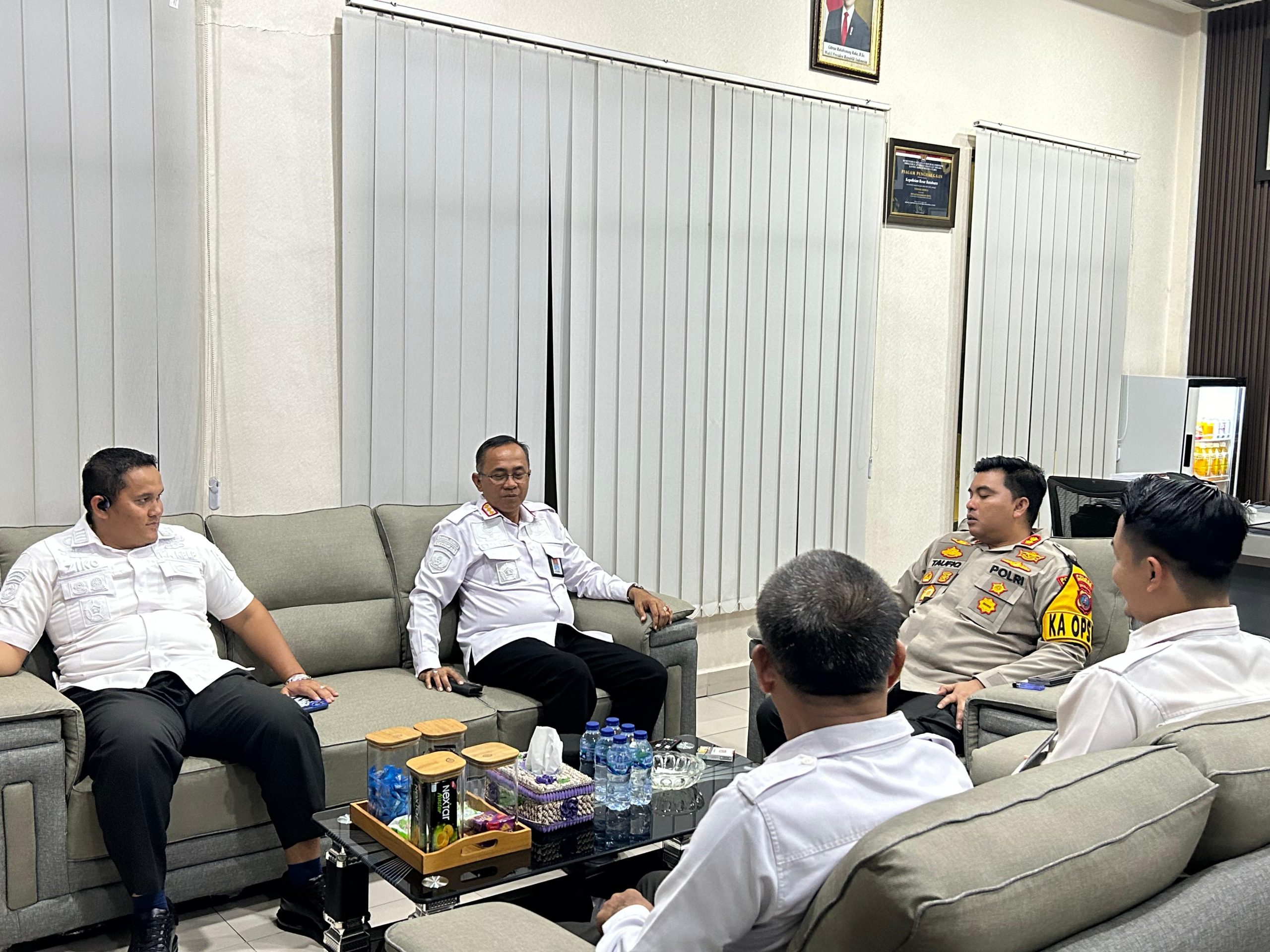 Kunjungi Polres Batubara, Kalapas Lab Ruku Bangun Sinergitas. 