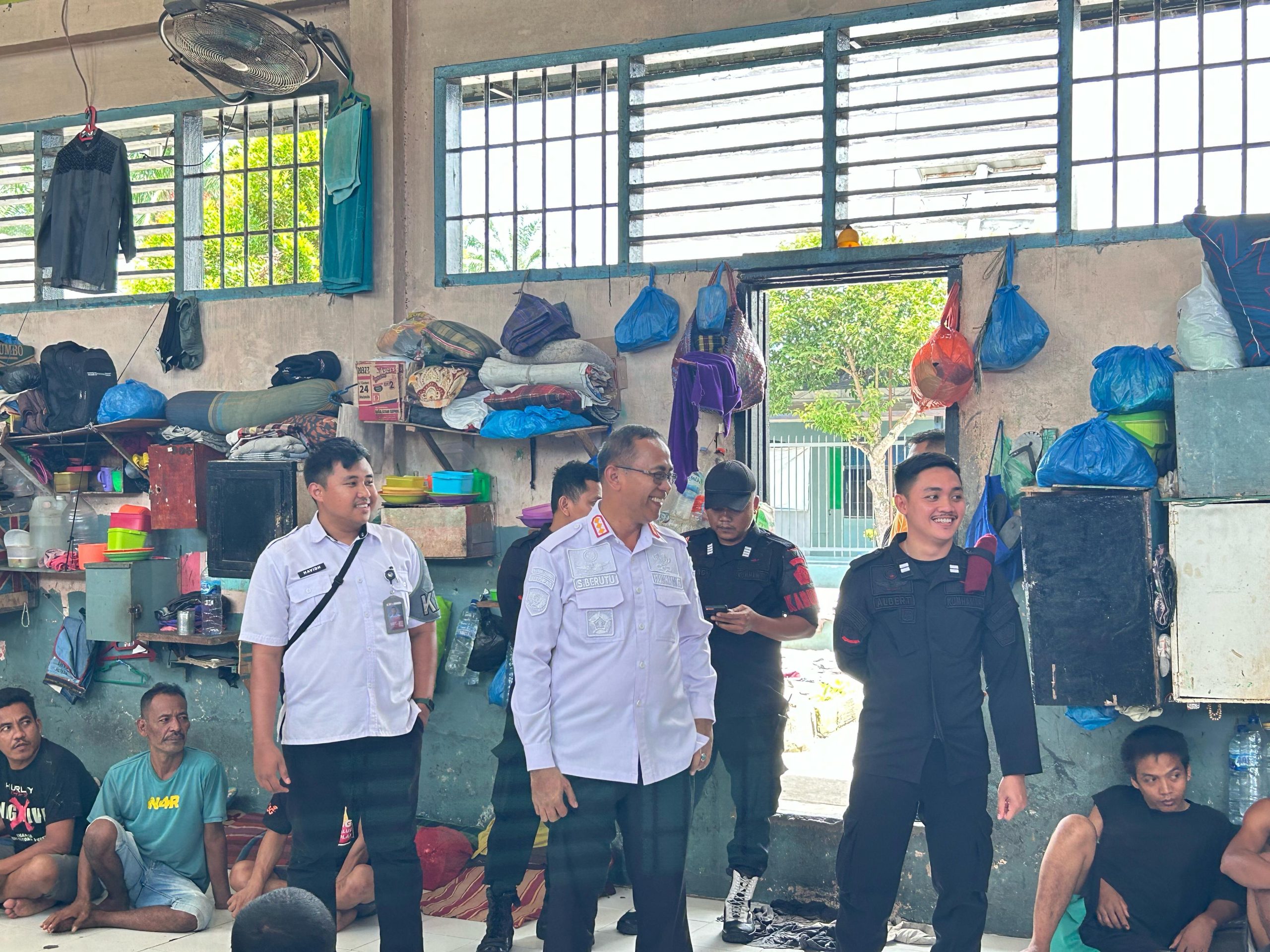 Jelang Ramadhan,Kalapas Labuhan Ruku kontrol blok Hunian  Guna Antisipasi Gangguan Kamtib. 