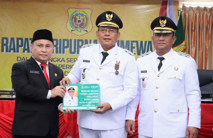 Serah Terima Jabatan, Bupati Dairi Sampaikan Pidato Perdana Pada Rapat Paripurna Istimewa DPRD