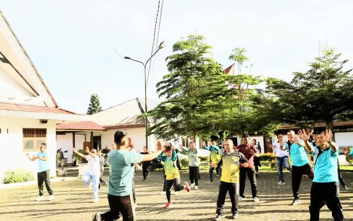 Apel Pagi dan Senam Sehat Bersama Sekretariat Daerah Kabupaten Dairi