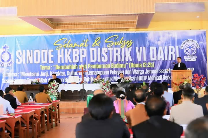 Asisten Administrasi Umum, Oloan Hasugian menghadiri Sinode HKBP Distrik VI Dairi di Sopo Godang HKBP I Sidikalang