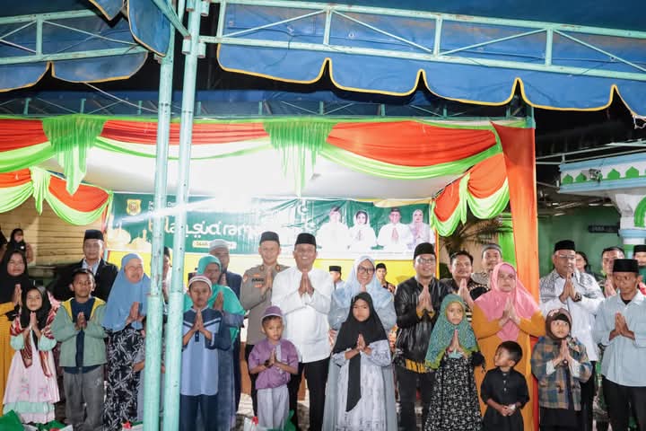 Hari ke-13 puasa Ramadhan Wakil Bupati Dairi Wahyu Sagala, bersama unsur Forkopimda lakukan Safari Ramadhan 