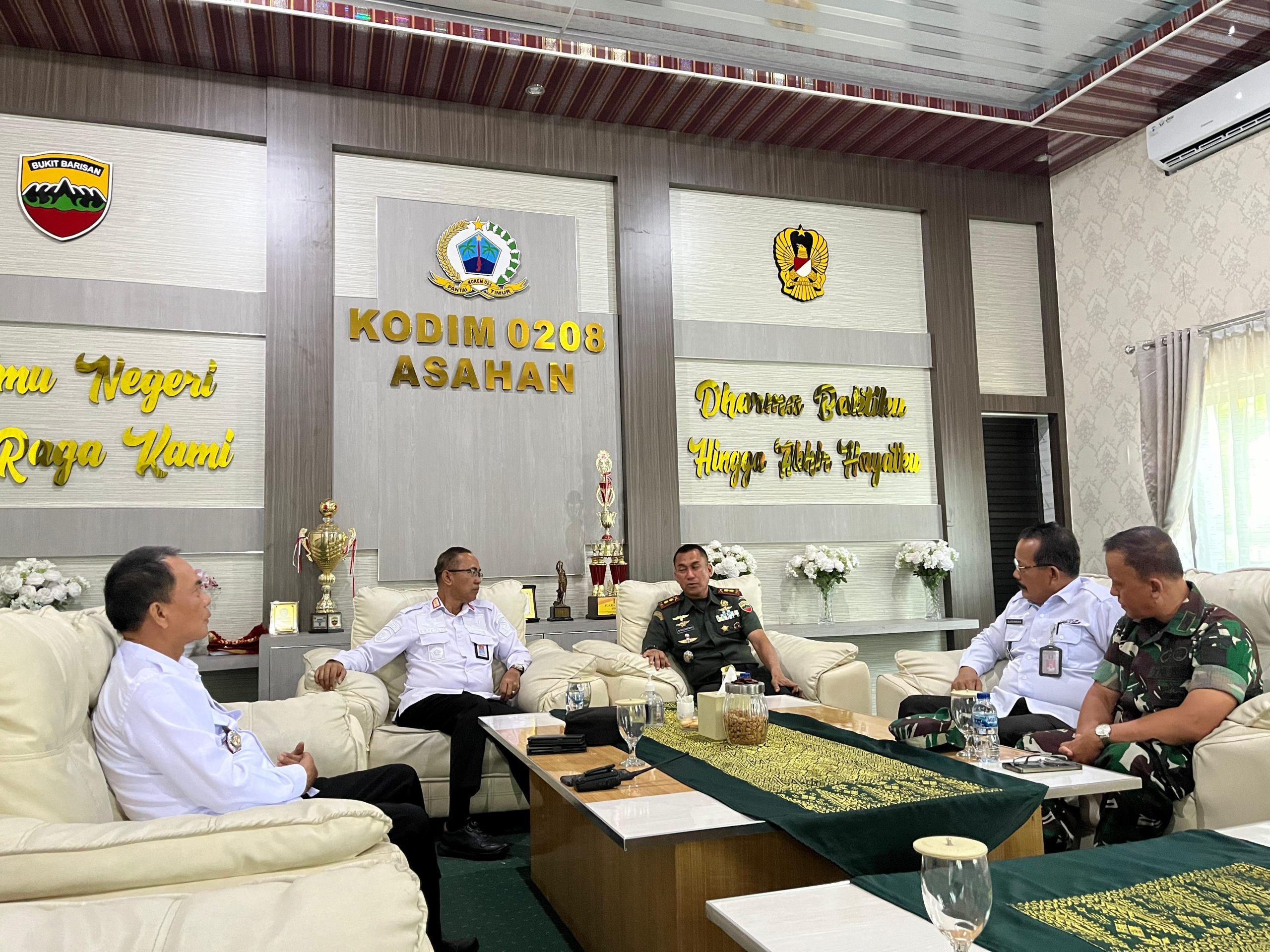 Perkuat Sinergitas dan Kerjasama, Kalapas Labuhan Ruku Silaturahmi ke Kantor Bupati Asahan dan Kodim 0208/Asahan.