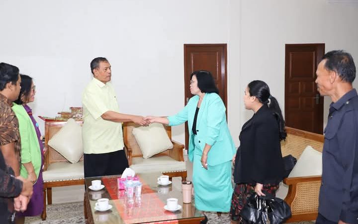 Bupati Dairi Ir. Vickner Sinaga menerima audiensi Pareses HKI Dakota IV, 