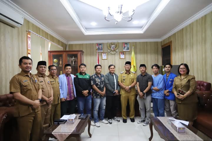 Wakil Bupati Dairi Wahyu Daniel Sagala Terima  panitia Pelaksanaan pawai malam Takbiran 