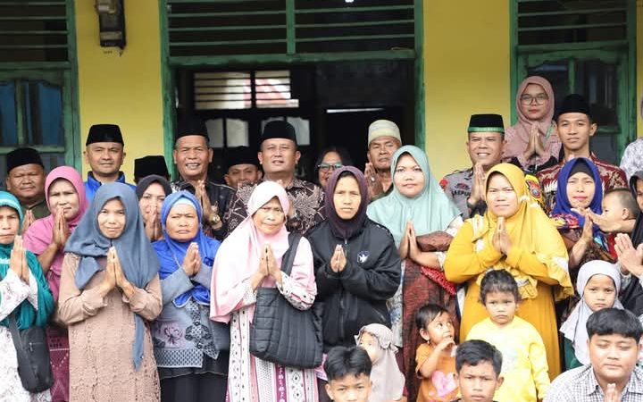 Wakil Bupati Dairi Wahyu Daniel Sagala hadiri Program Ramadhan Berkah Badan Amil Zakat Nasional (BAZNAS) Dairi