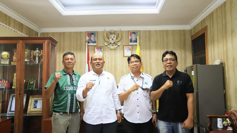 Dalam Rangka Majukan Sepak Bola Daerah, Wakil Bupati Dairi Terima Audiensi Pengurus ASKAB PSSI Dairi dan Panitia Piala Soeratin