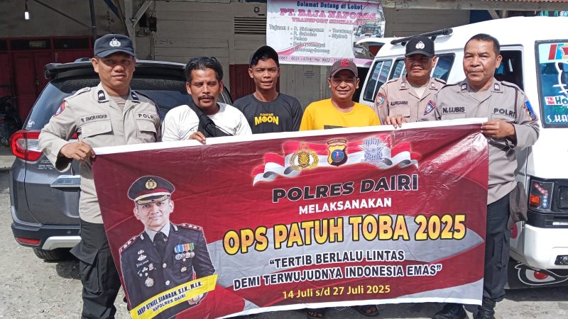 Sat Binmas Polres Dairi Gelar Binluh Operasi Patuh Toba 2025 Di Stasiun Angkutan Umum