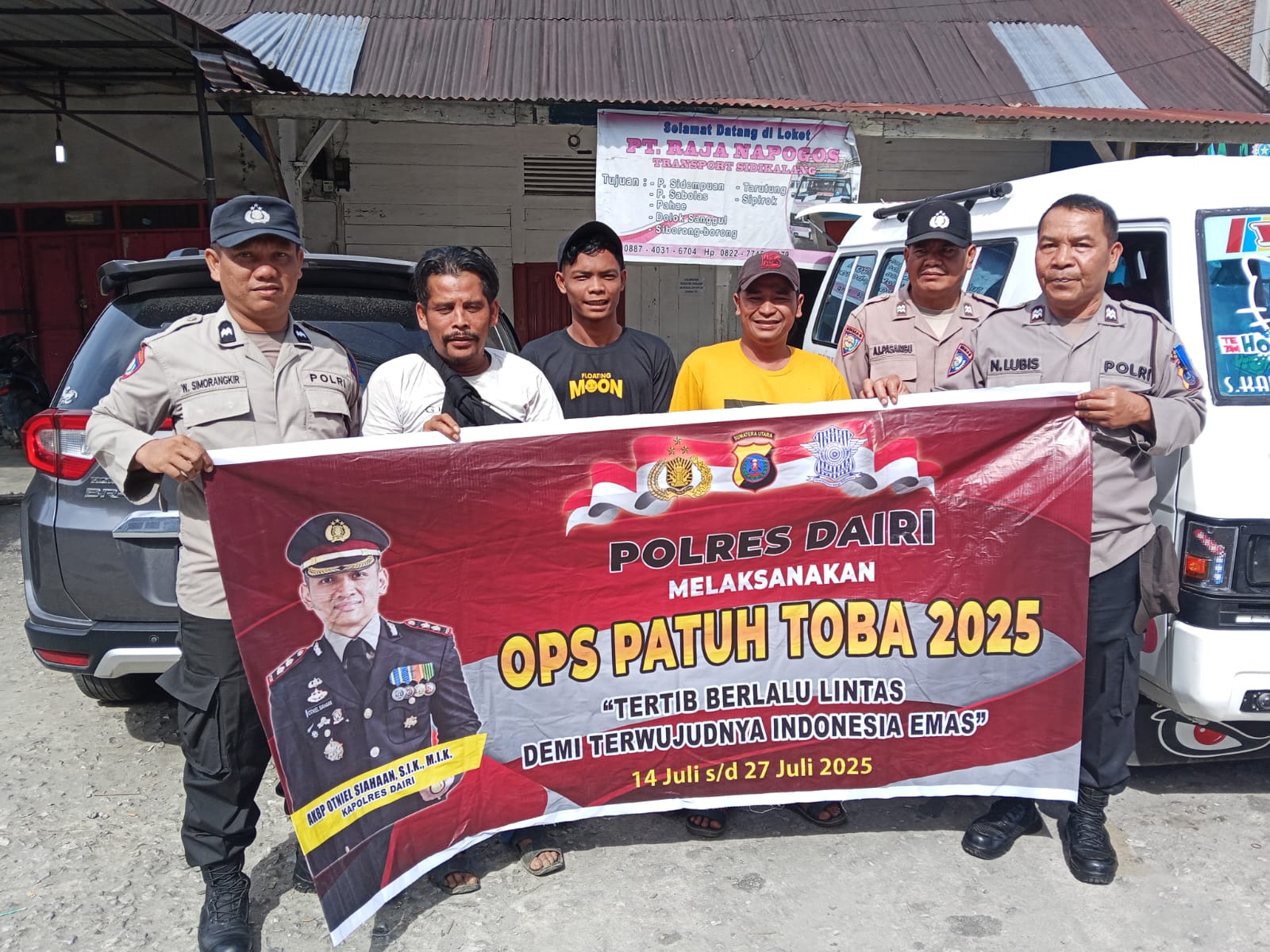 Sat Binmas Polres Dairi Gelar Binluh Operasi Patuh Toba 2025 Di Stasiun Angkutan Umum