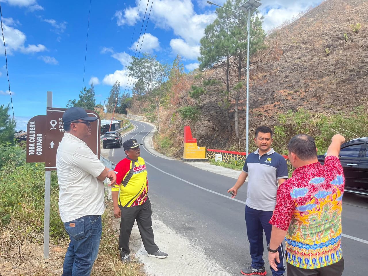 Wakil Bupati Dairi Tinjau Gotong Royong Persiapan Revalidasi Toba Caldera UNESCO Global Geopark
