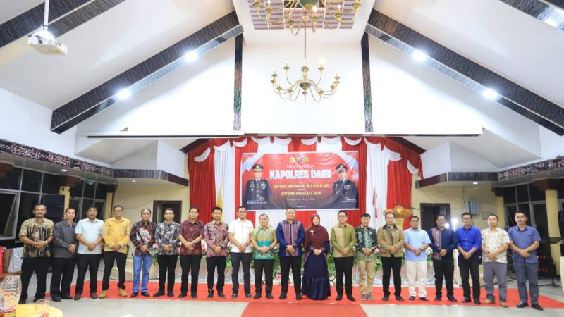 Bupati Dairi Hadiri Pisah Sambut Kapolres Dairi