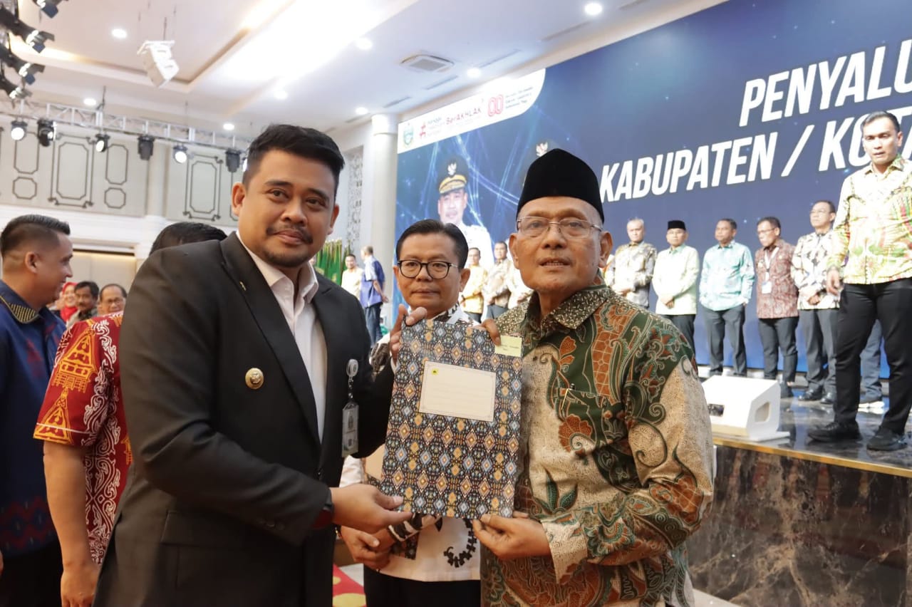 Bupati Dairi Hadiri Penyaluran Dana Bagi Hasil Provinsi Sumatera Utara Tahun 2025.