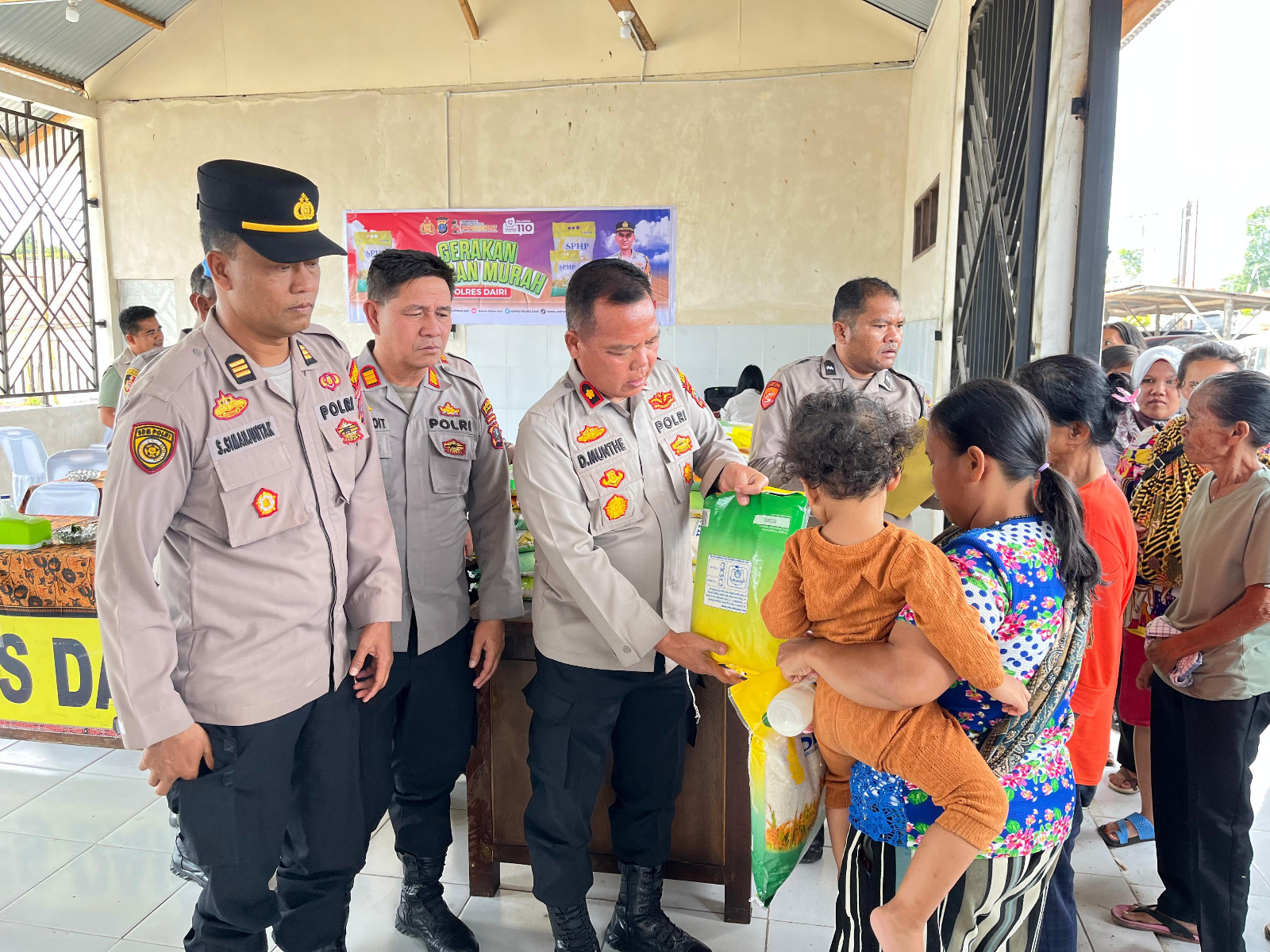 Gerakan Pangan Murah Polres Dairi: Harga Beras Cuma Rp58 Ribu Per Sak