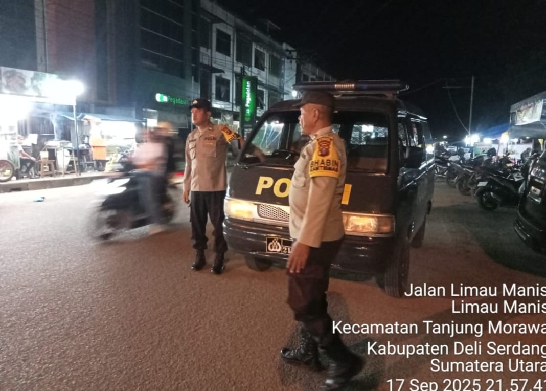 Jaga Kondusifitas di Wilkumnya, Polresta Deli Serdang Jajaran Laksanakan Patroli Mobile dan Sambangi Warga