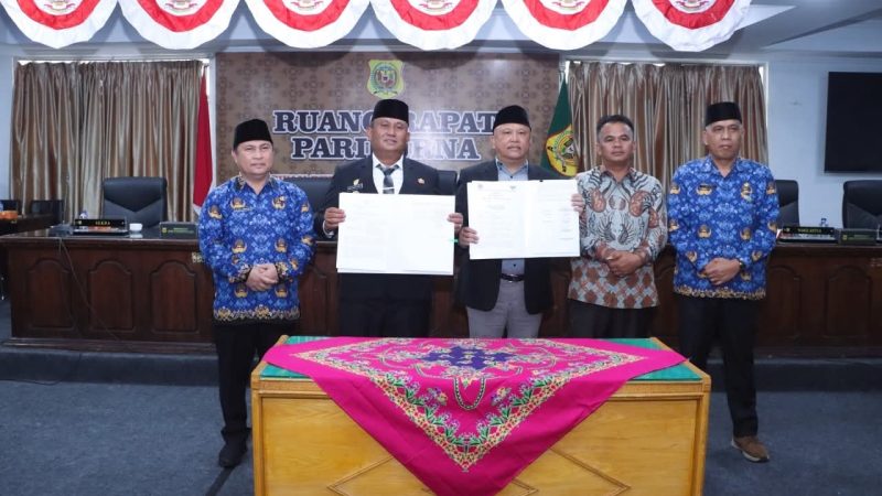 Penandatanganan Nota Kesepakatan KUA PPAS APBD Dairi Tahun Anggaran 2026