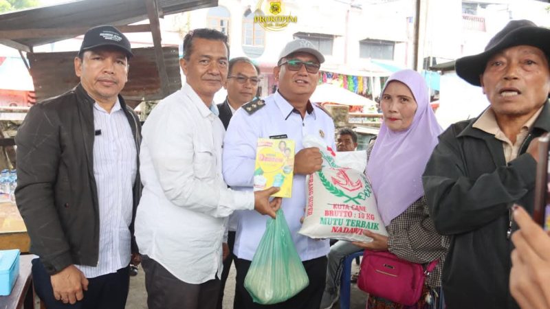 Pemkab Dairi Salurkan Bantuan kepada 45 Pedagang Korban Kebakaran Pasar Sidikalang