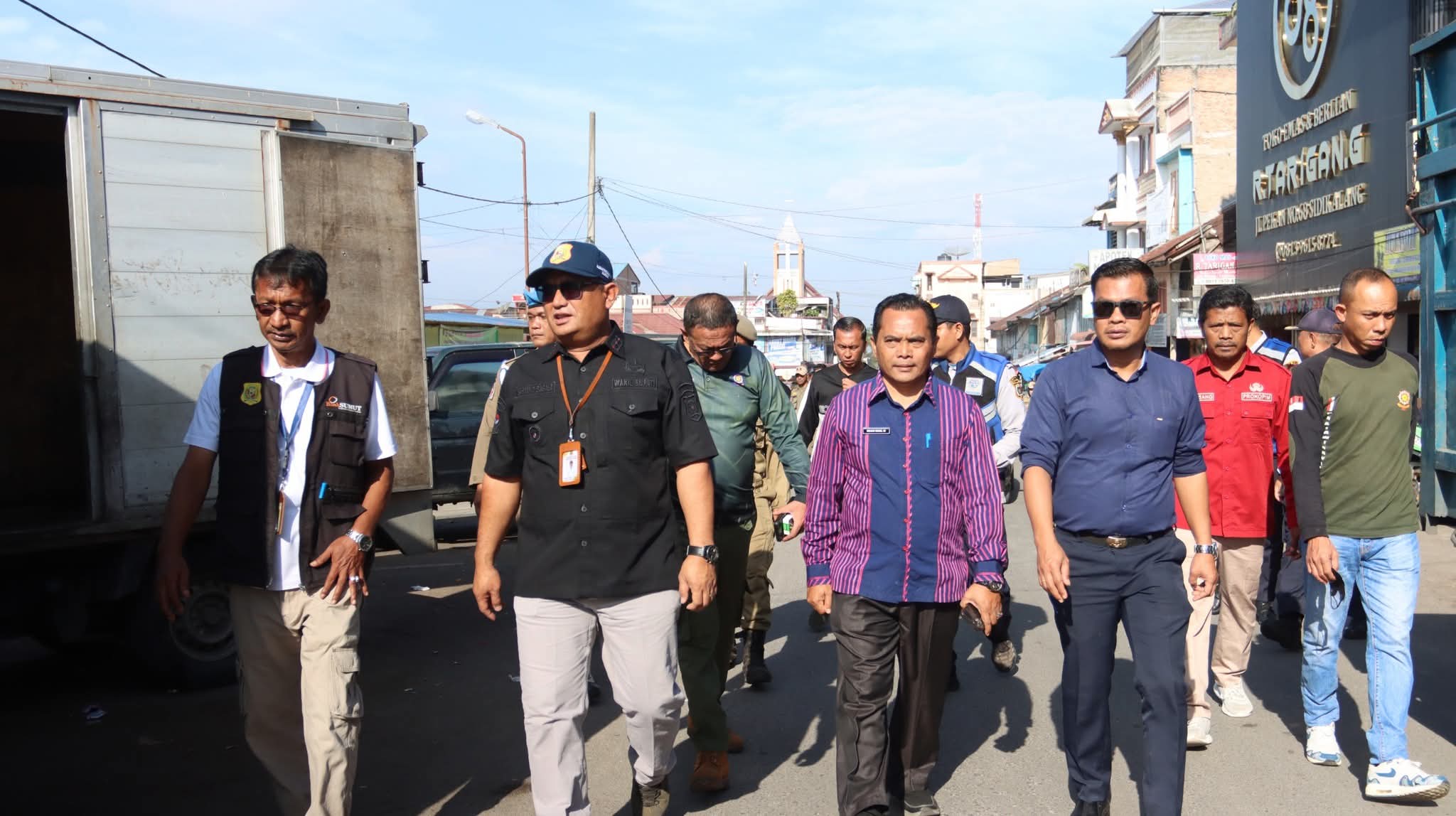 Wakil Bupati Dairi Pantau Penataan Dan Penertiban Pasar Sidikalang