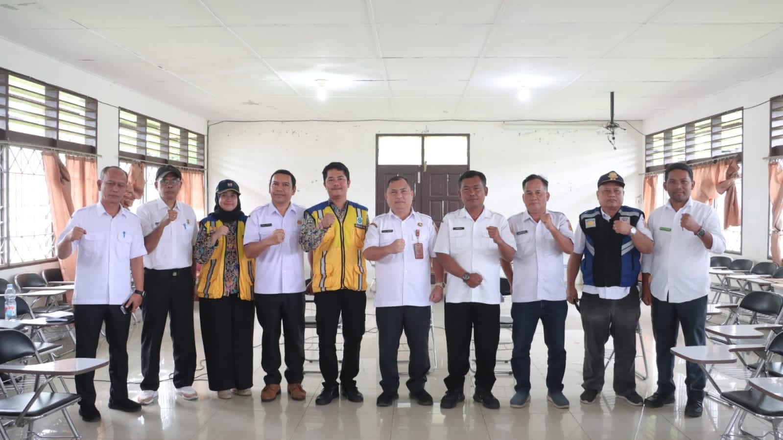 Dirjen Prasarana Strategis Kementerian Pekerjaan Umum Survei Lokasi Pembangunan Sekolah Rakyat Di Sitinjo