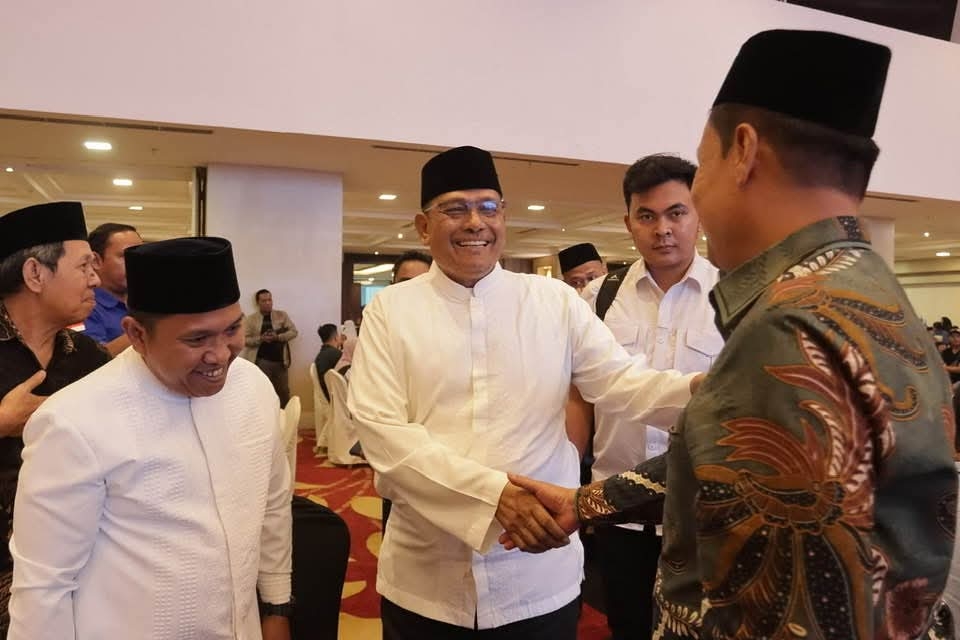 Bupati Dairi Hadiri Buka Puasa Bersama Partai Demokrat Sumatera Utara