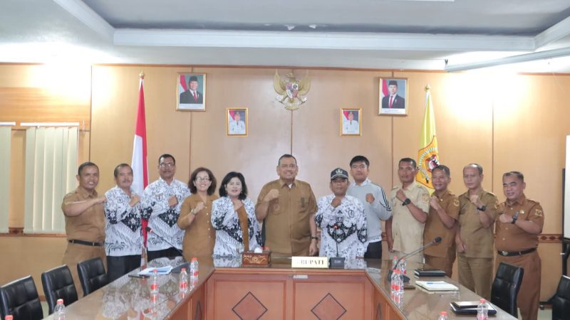 Audiensi PGRI Dairi, Bupati Soroti Pentingnya Leadership di Kalangan Guru