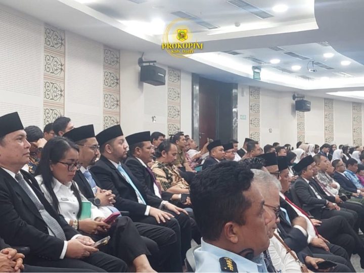 Bupati Dairi Diwakili Sekda Hadiri Rapat Paripurna HUT ke-78 Sumatera Utara