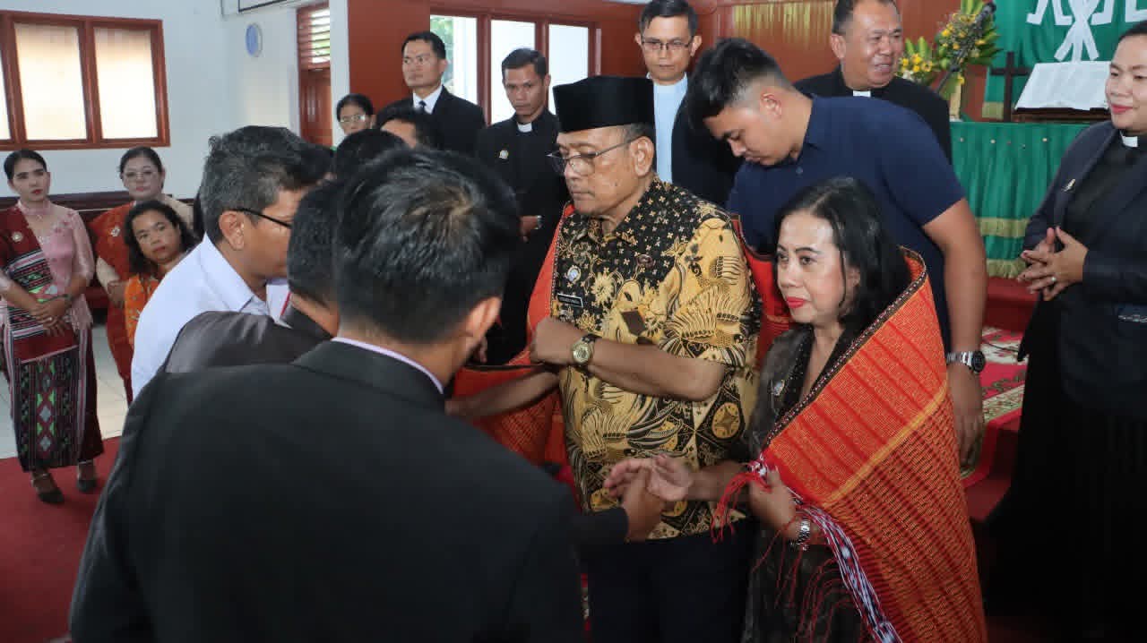 Pdt. Bindo Tampubolon S.Th Pimpin DPC BKAG Kabupaten Dairi