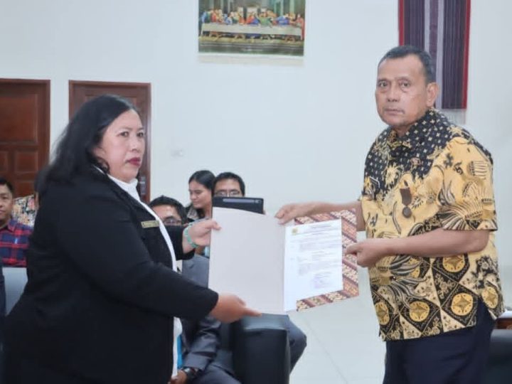 Bupati Dairi Serahkan Surat Tugas,3 Sekolah Baru Memiliki (plt) kepsek