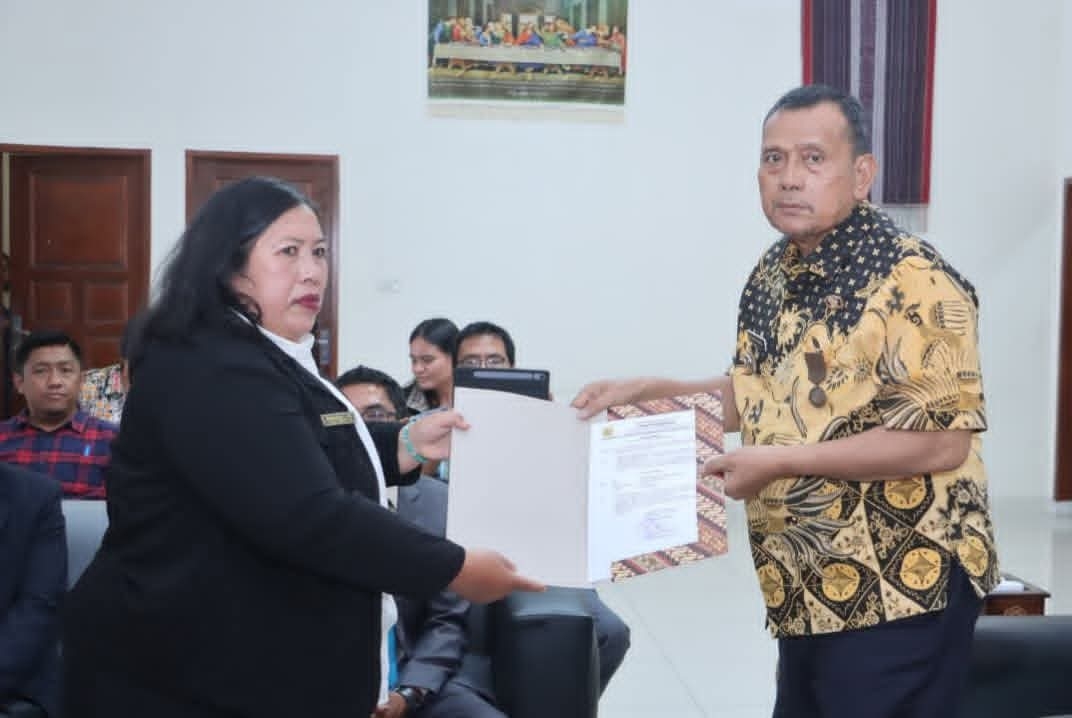 Bupati Dairi Serahkan Surat Tugas,3 Sekolah Baru Memiliki (plt) kepsek