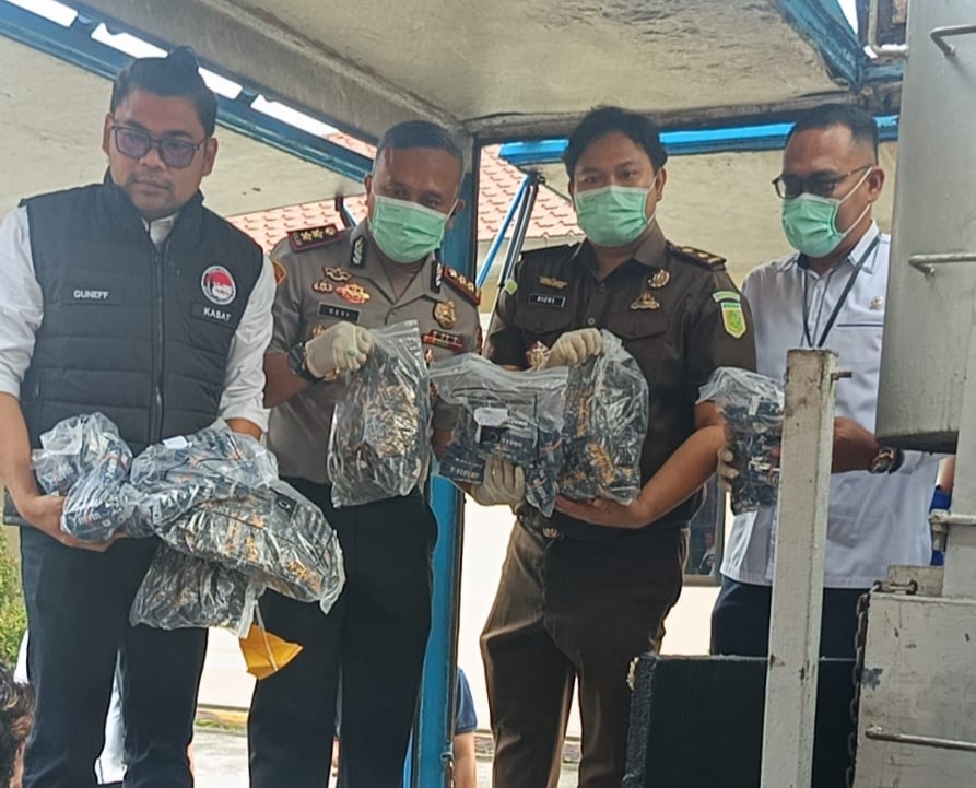 Satnarkoba Polres Asahan Berhasil Gagalkan Peredaran Sabu Seberat 9 Kg dan 800 Butir Kartrid Vave Bermerek Lamborghini
