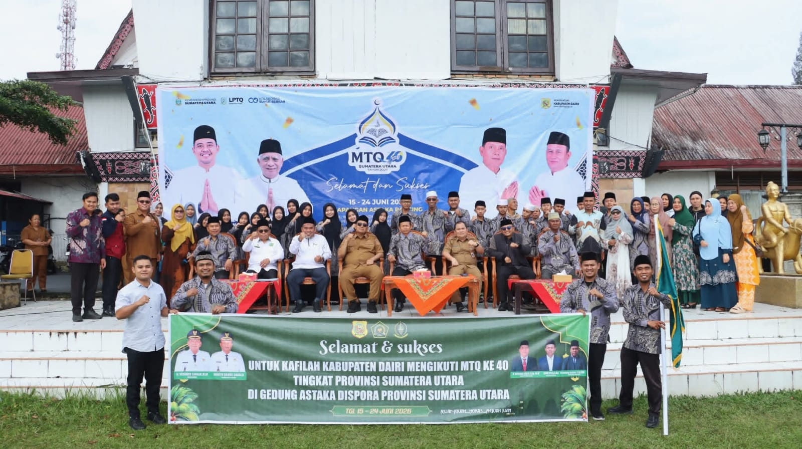 Bupati Dairi Berangkatkan Kafilah MTQ Untuk Bertanding Pada MTQ ke-40 Tingkat Provinsi Sumatera Utara