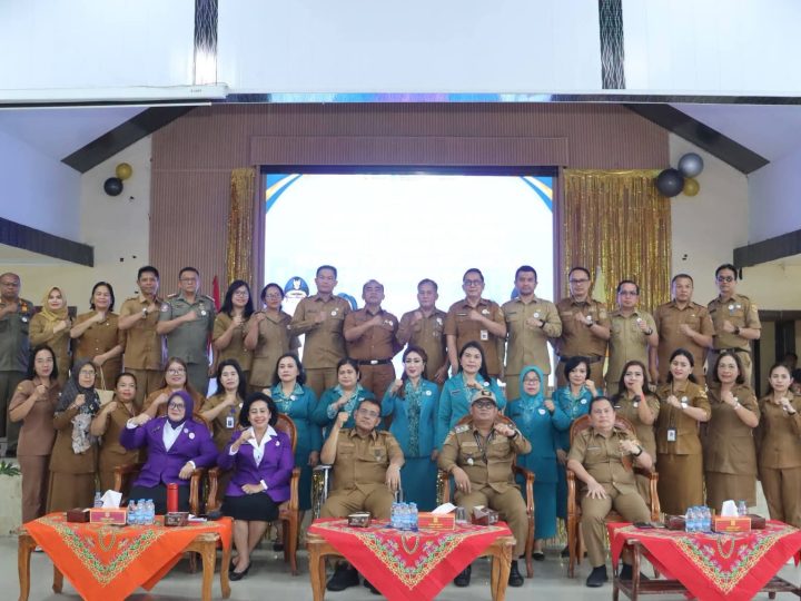 Bupati Dairi Kukuhkan Tim Pembina Posyandu Kabupaten, Dan Ketua Tim Pembina Posyandu Dairi Lantik Ketua Tim Pembina Posyandu Kecamatan Periode 2025-2030