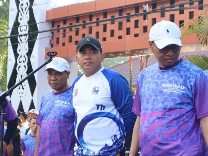 Polresta Deli Serdang Ikuti Fun Walk Peringati Hari Jadi Ke-80 Kabupaten Deli Serdang dan HUT APKASI ke 26