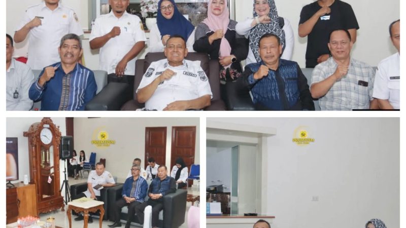 Bupati Dairi Ir. Vickner Sinaga menerima audiensi Pengurus Besar Lembaga Kebudayaan Pakpak (PB-LKP) di Pendopo Bupati Dairi, Rabu (22/07/2026).